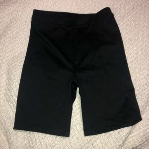 AMERICAN EAGLE BIKER SHORTS✨